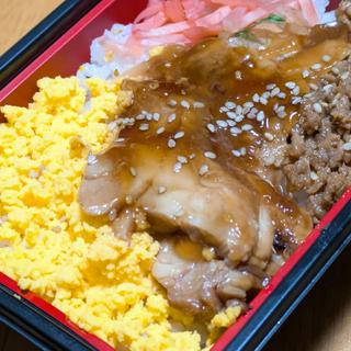 鶏そぼろ御飯(コモディイイダ 東領家店)