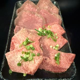 哲神タンセット(カウンター焼肉哲仁)