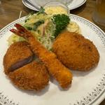 ミックスフライ(洋食ホクエツ)