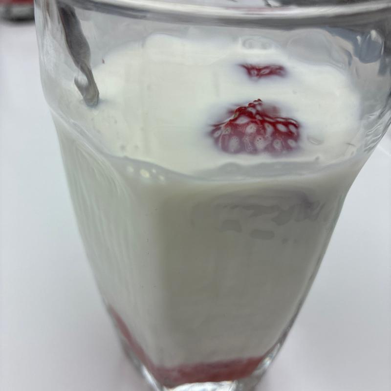 いちごミルク(六花亭 森林公園店)