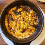 牛肉と焼きトウモロコシのチーズマヨドリア