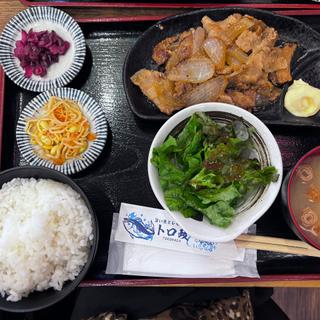 生姜焼き定食(トロ政 新宿店)