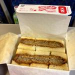 ハンバーグサンド