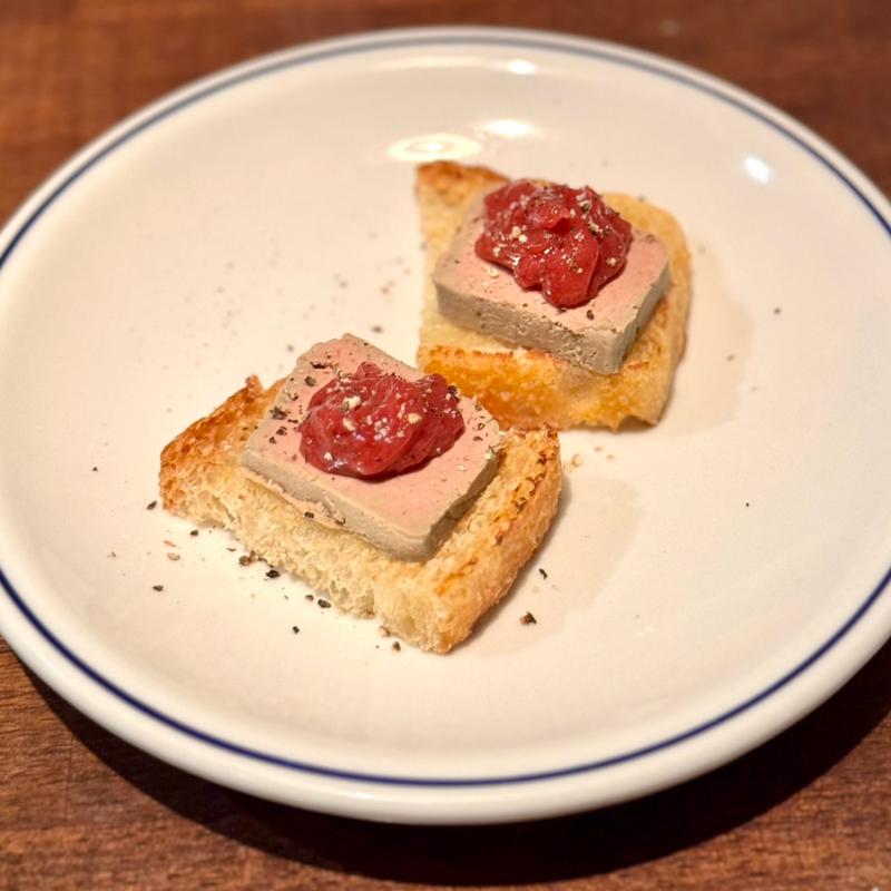 白レバーのクロスティーニ(オステリア イノウエ)