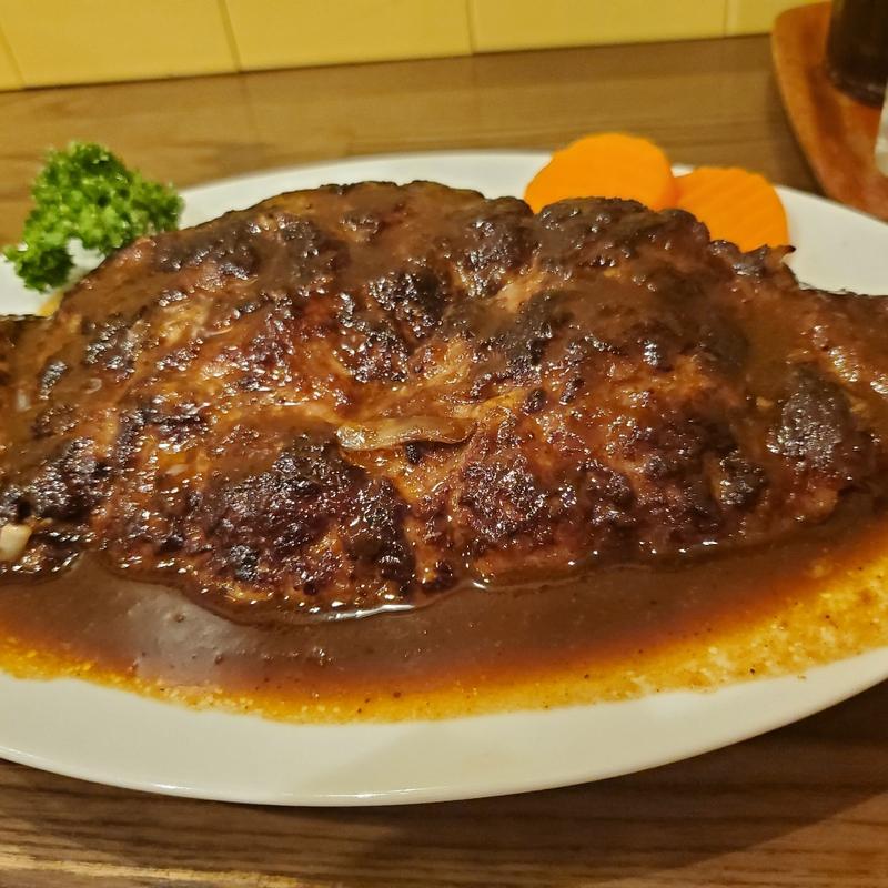 ハンバーグ（L）(洋食 すいす)