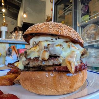 THE LOGGER'S BURGER