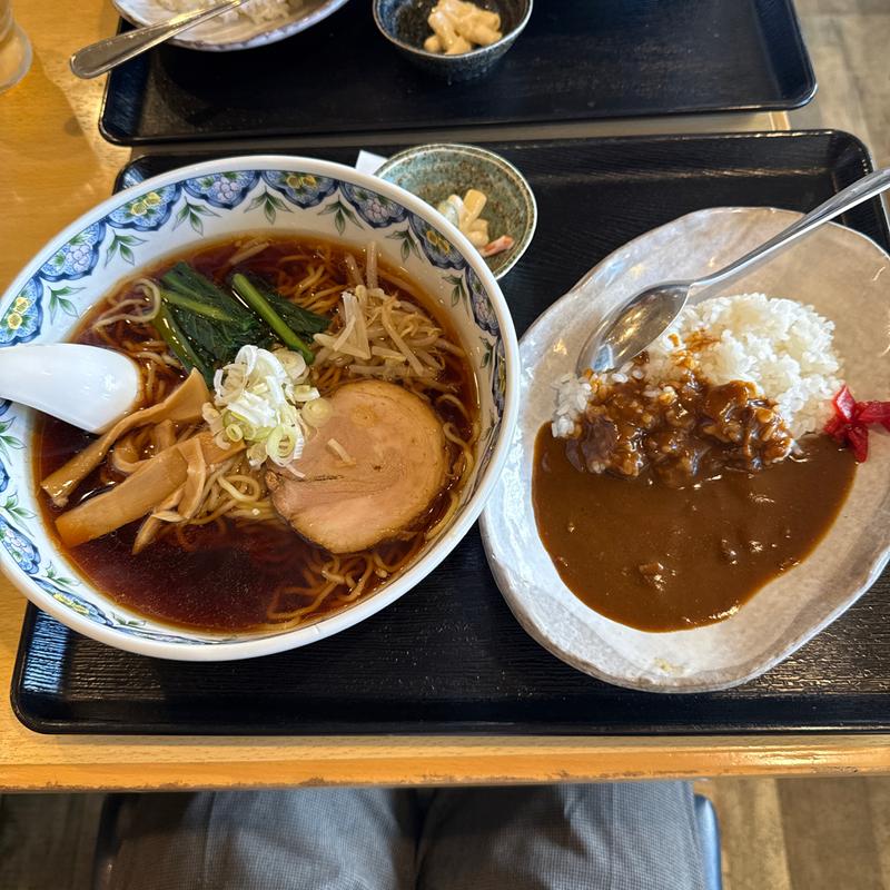 ラーメン　ミニカレー(万福食堂 辰巳店)