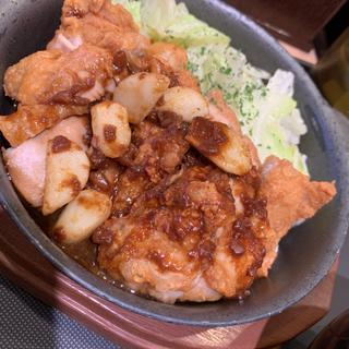 にんにく醤油の揚げる鶏テキ定食 豚汁(松のや 上板橋店 )