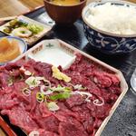 馬刺定食(たちばなやドライブイン)