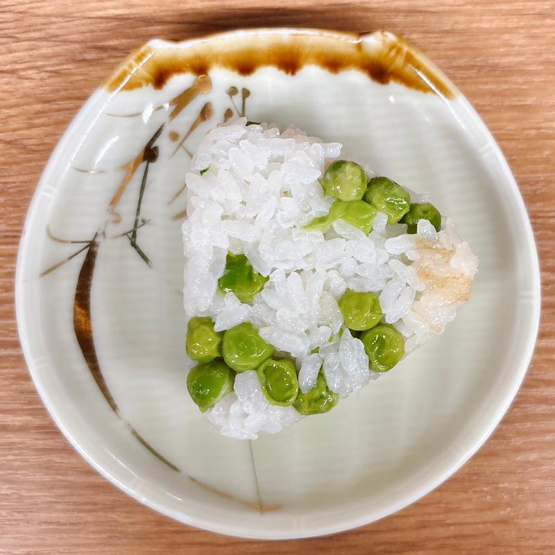 おにぎり(沖食堂)