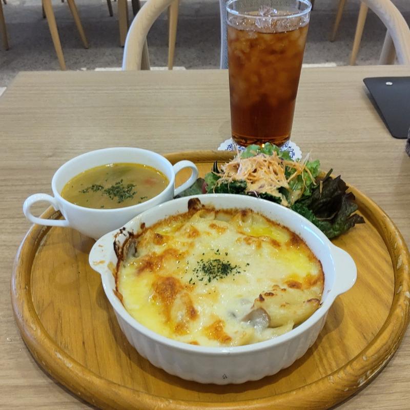 海老グラタン(cafeオンディーヌ)