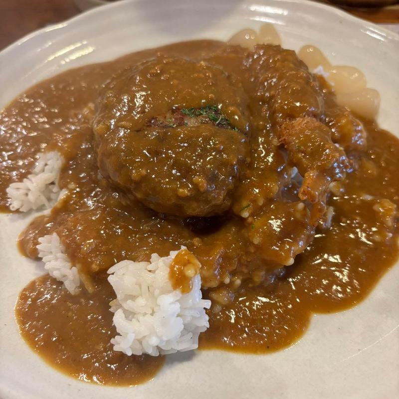ハンバーグカレー エビフライ(一夢庵 カレー)