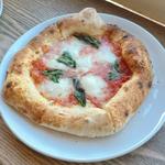 トマトとモツァレラ