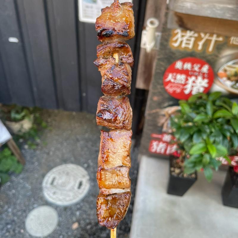 猪肉の串焼き(食彩秩父 じんじんばあ)