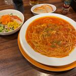 たっぷりミートのJonathan'sスープパスタ