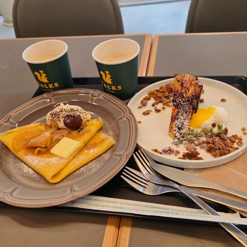 クレープ  りんごと和栗、ほうじ茶(TALKS cafe & bar)