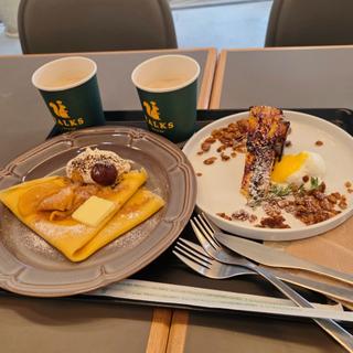 クレープ  りんごと和栗、ほうじ茶(TALKS cafe & bar)