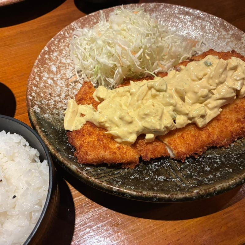 チキンカツランチ(たまごタルタル)(炭焼 焼鳥 どん呑(どんどん) 谷町店)