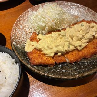 チキンカツランチ(たまごタルタル)