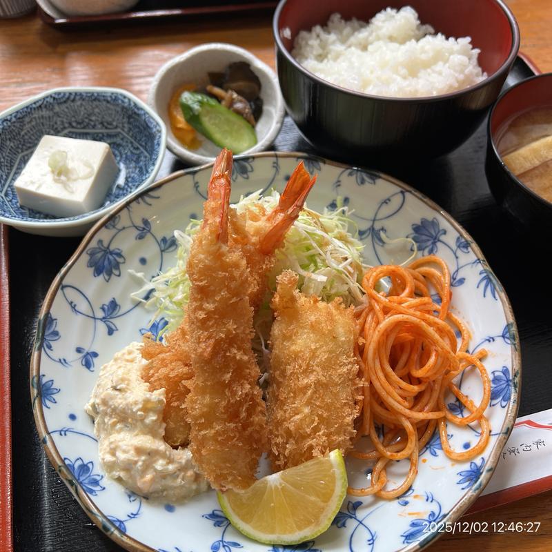 エビフライとクリームコロッケ(小料理 菊水)