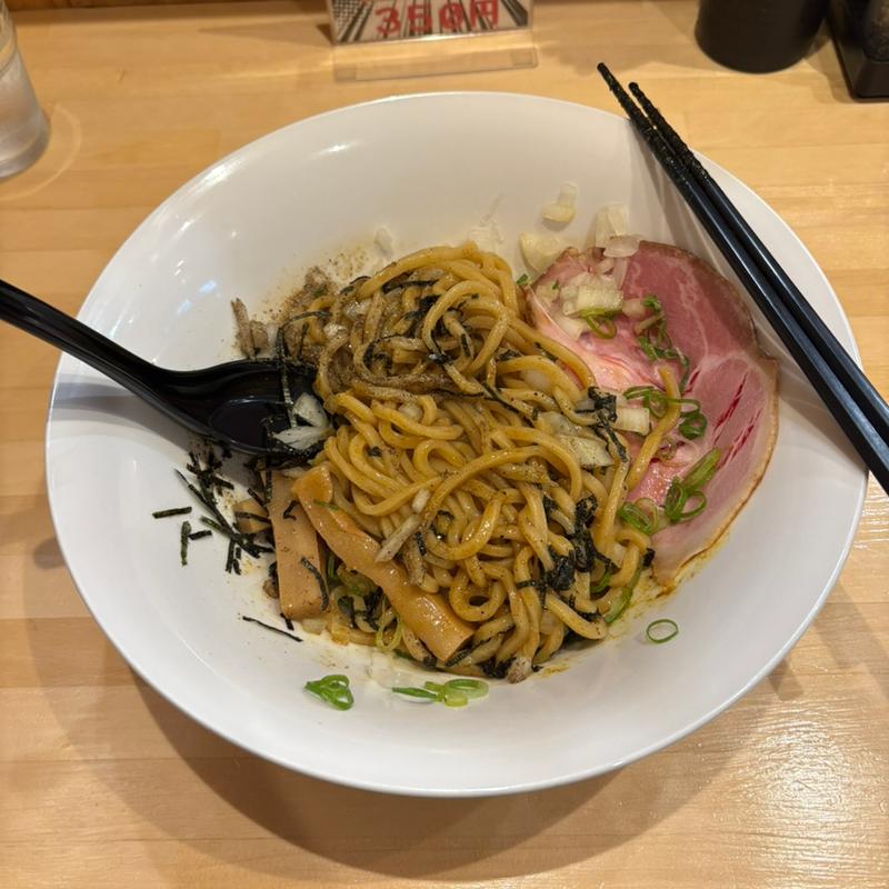 カレーまぜそば(中華そば みつ葉)