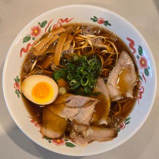 ラーメン(尾道ラーメン 十六番 本店 )