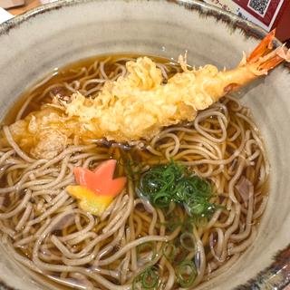 かけそばに海老天トッピング(家族亭 阪急茨木店)