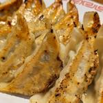 にんにく入り焼き餃子