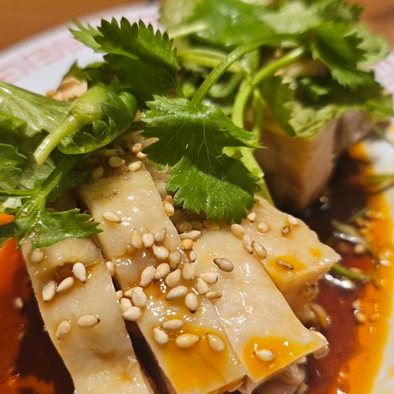 よだれ鶏(餃子エイト)