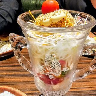 ガリバーサラダ