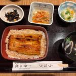 サービス定食(鰻 登三松)