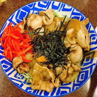 焼肉丼(三ちゃん食堂)