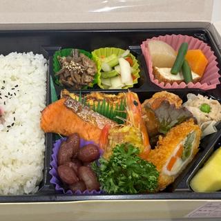 幕の内弁当(お弁当のやなせ)