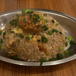 ニンニクチャチャチャーハン(背脂らーめん 背脂チャチャチャ)