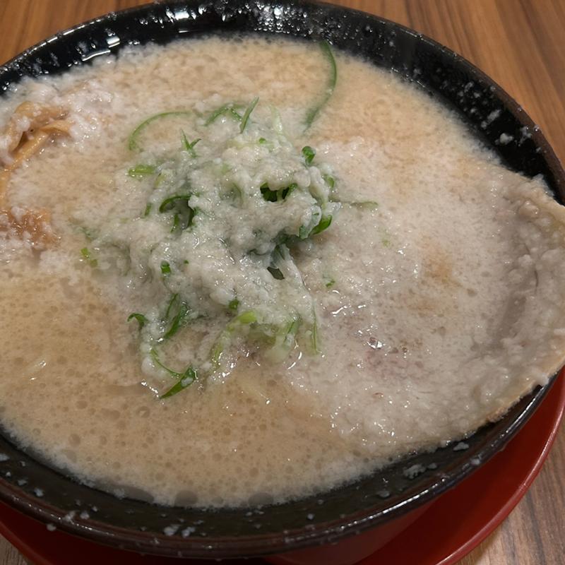 背脂豚骨ラーメン(醤油)(背脂らーめん 背脂チャチャチャ)