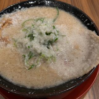 背脂豚骨ラーメン(醤油)(背脂らーめん 背脂チャチャチャ)