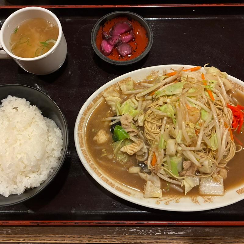 焼きラーメン定食(中華料理 六明閣)