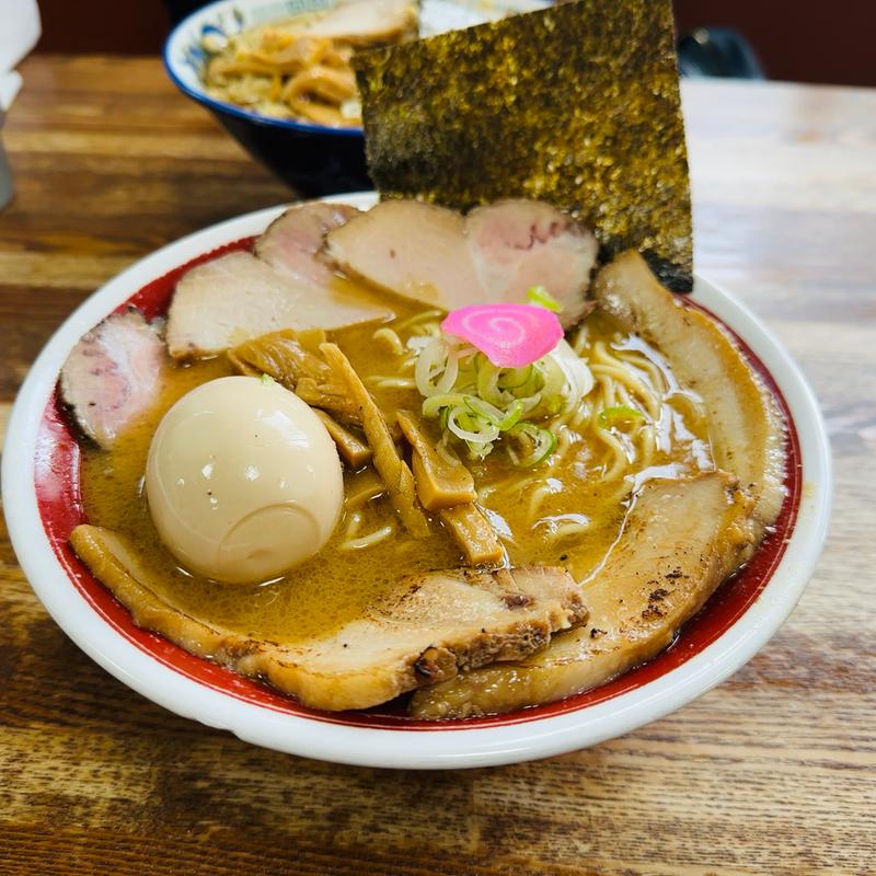 全のせしょうゆこってり(らー麺 たまや零式 )