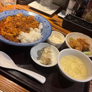 ランチセットB(恵比寿餃子 大豊記 西新宿)