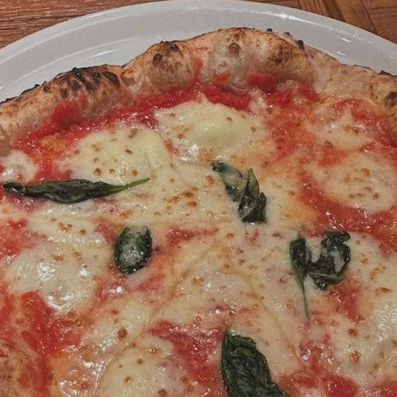 ピッツァ・マルゲリータ(ラ フィーリア デル プレジデンテ パラディーゾ スル マーレ マリンピア神戸店)