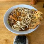 ゲソ天うどん　天ぷら　おにぎり