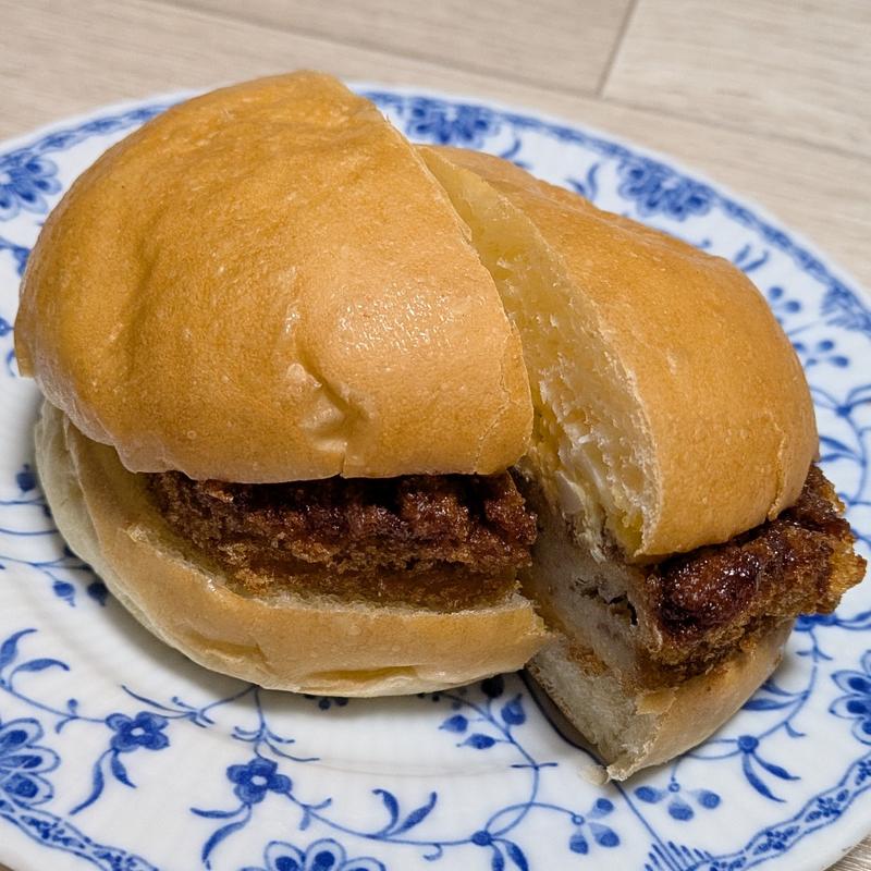 牛肉入りコロッケタマゴのサンド(リトルマーメイド 武蔵小杉駅前店)