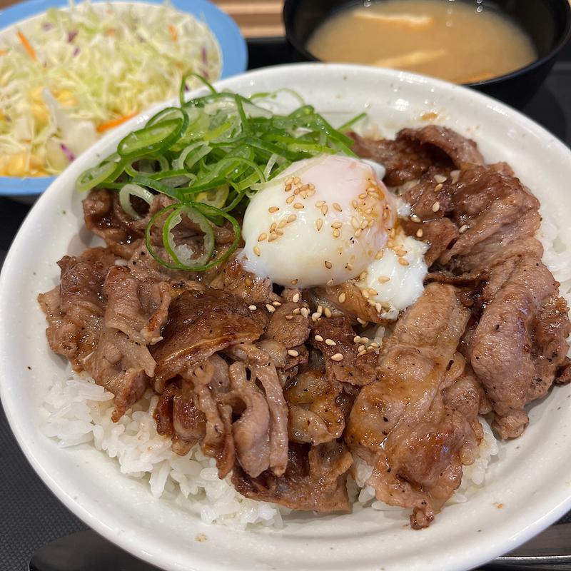 新焼き牛めし（大盛）(松屋 四条大宮駅前店)