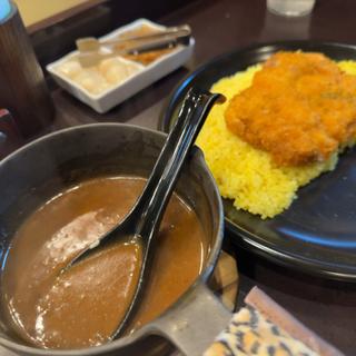 チキンカツカレー(つぼやきカレー キートン )