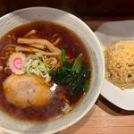 ラーメン半チャーハンセット(中華ラーメン うえだ)