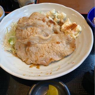 豚肉のしょうが焼き定食