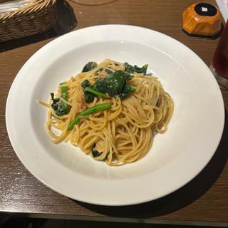 (イタリアン ダイニングバー エスタリア)