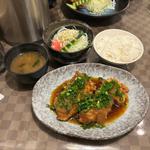 牛ロースおろしポン酢かつセット(新ばし 牛かつ おか田)