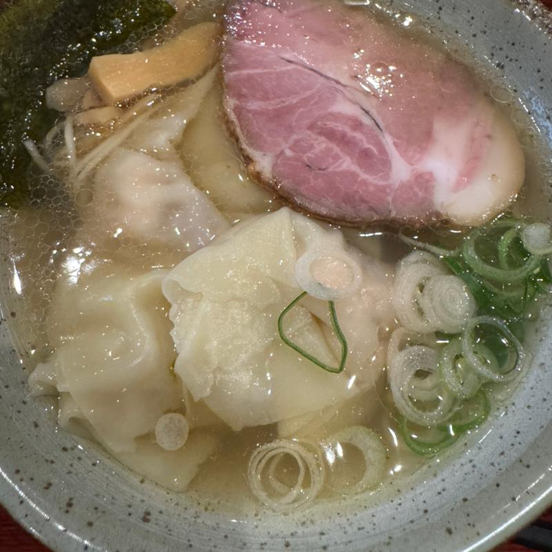 ワンタンラーメン(塩)(地鶏らーめん翔鶴 高崎店)