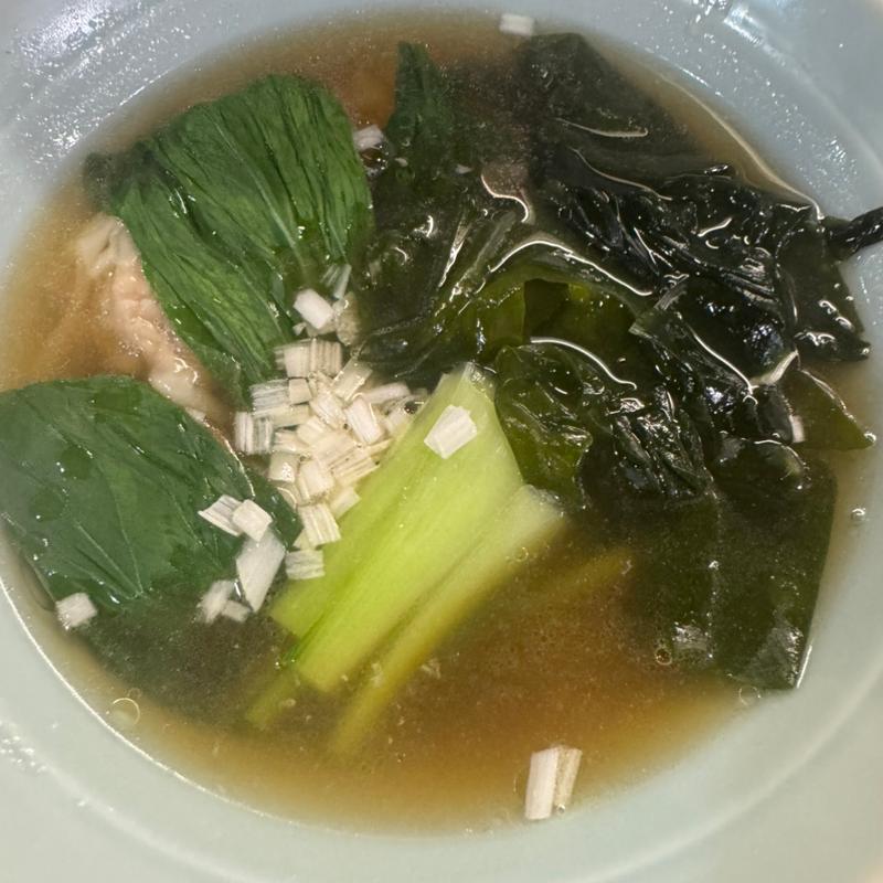 ミックスワンタンスープ　しょうゆ　小(ワンタンスープ専門店 くぬぎ屋)
